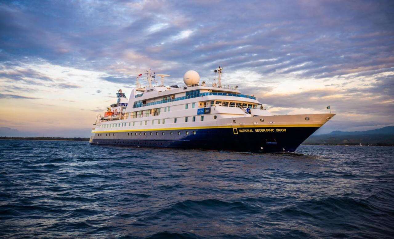 Bodrum'a Dünyaca Ünlü Keşif Gemisi National Geographic Orion Demir Attı: 85 Amerikalı VIP Yolcu ile Geldi 3